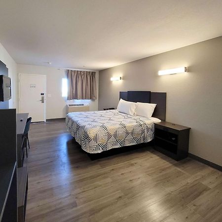 Motel 6 Wichita Ks South I35 Екстериор снимка